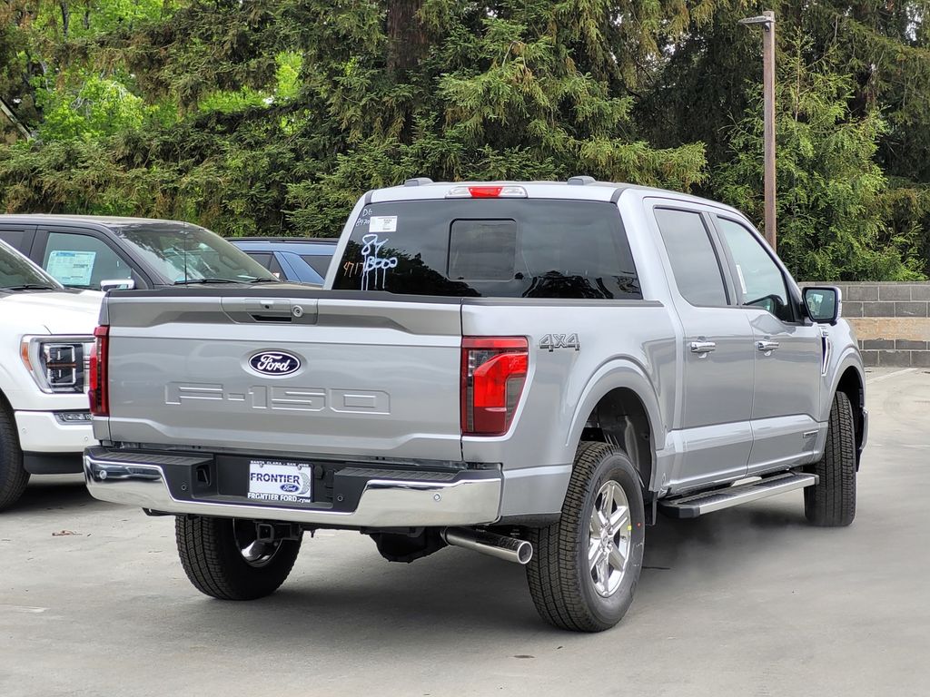 2025 Ford F-150 XLT photo 4