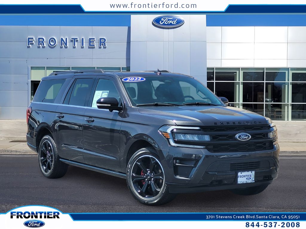 2022 Ford Expedition Limited's photo