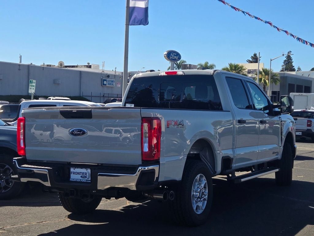 New 2026 Ford Super Duty F-250® XLT Truck Crew Cab