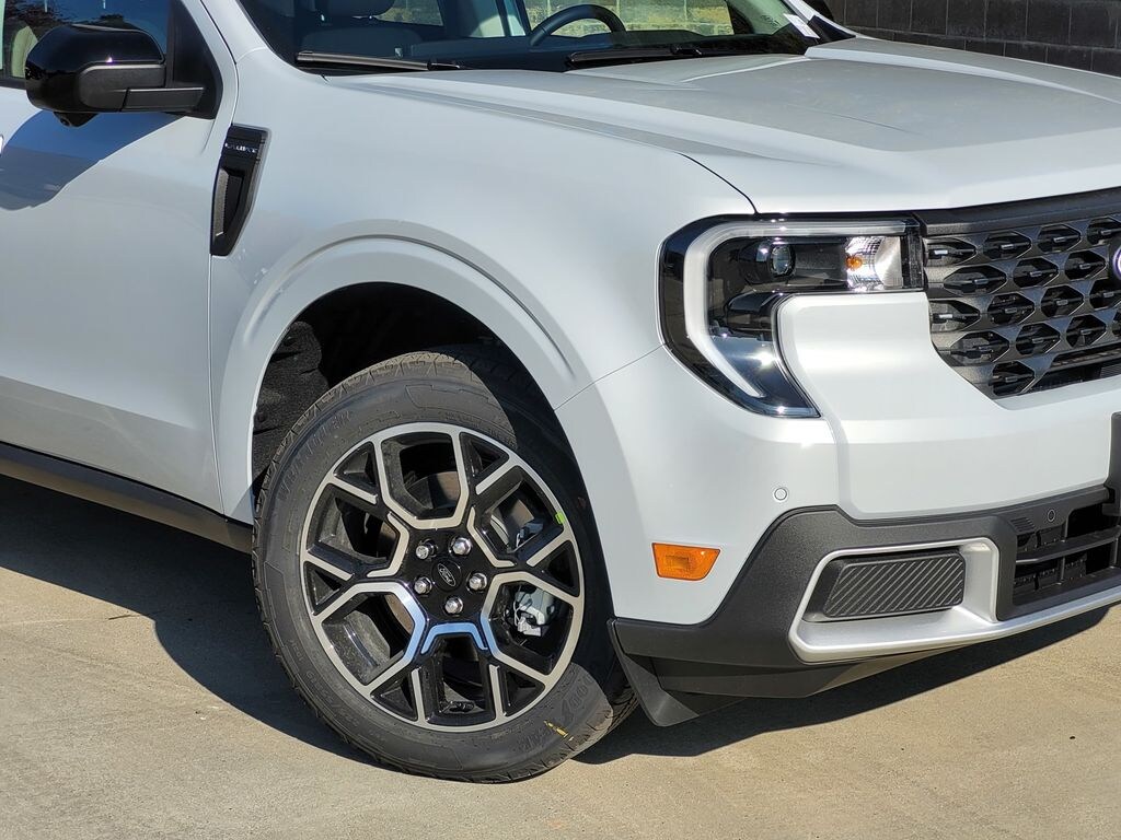 New 2026 Ford Maverick Lariat Truck SuperCrew