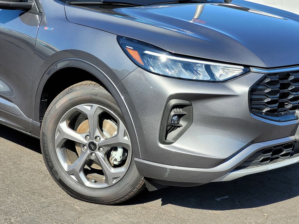 2024 Ford Escape ST-Line Select photo 3