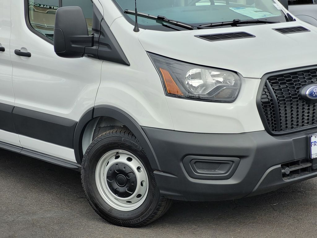 2025 Ford Transit Cargo Van photo 3