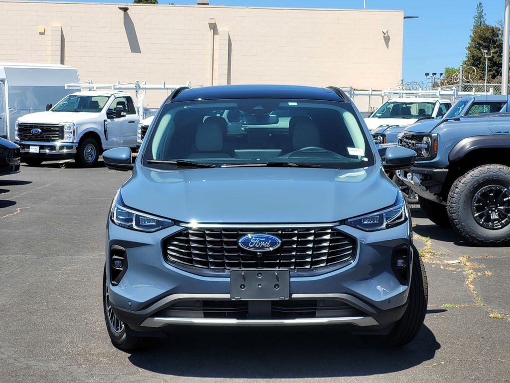 2025 Ford Escape Titanium photo 2
