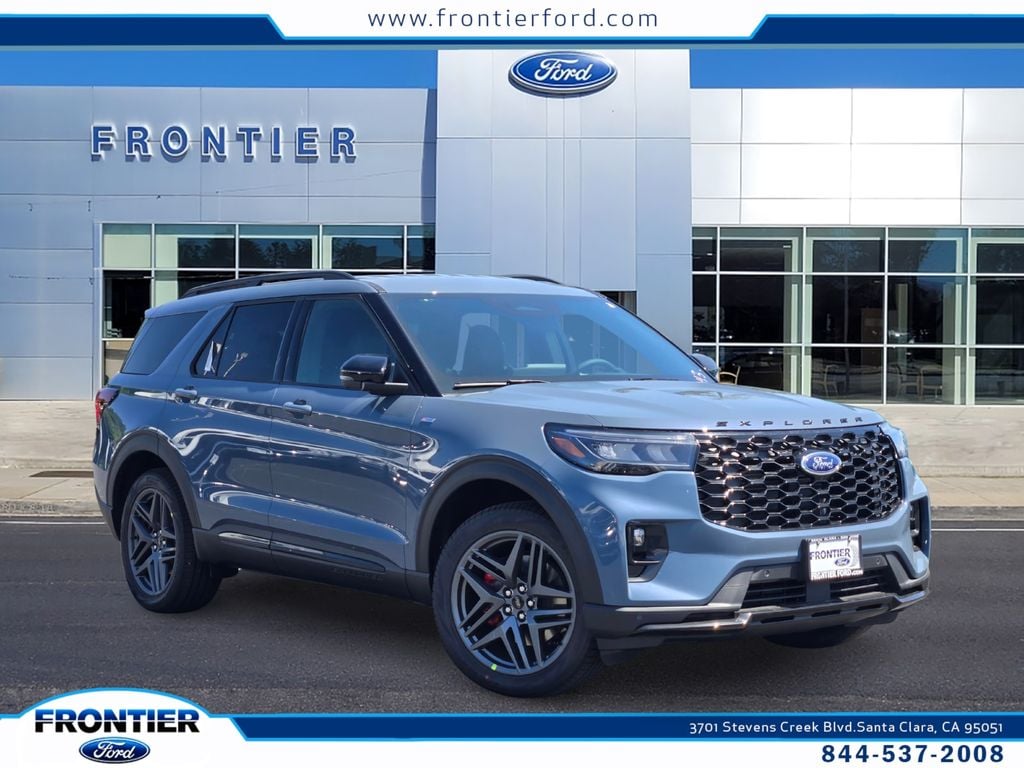 2026 Ford Explorer ST-LINE 4WD's photo