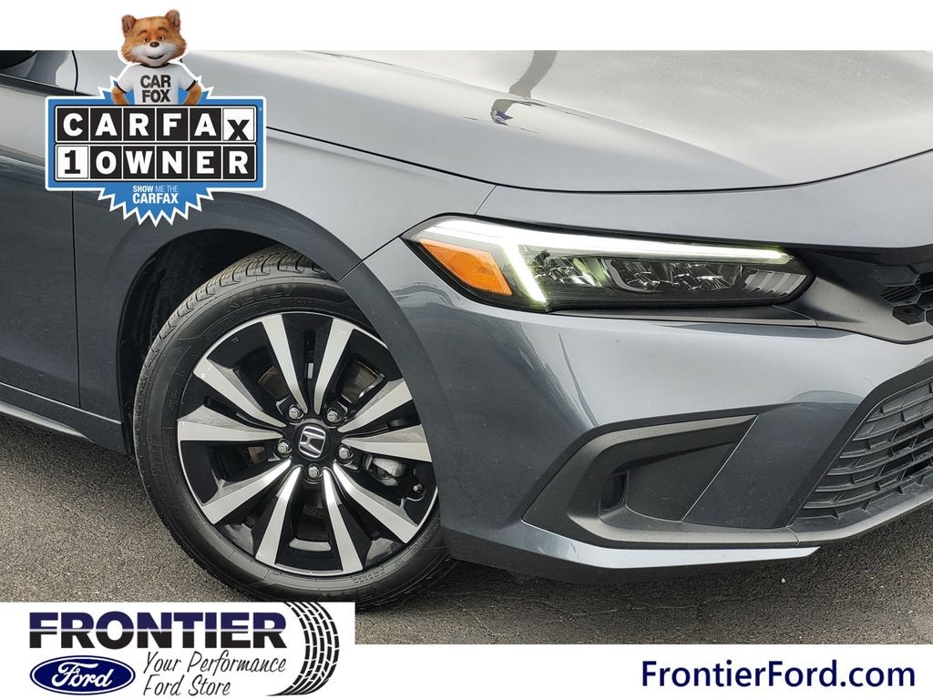 Used 2024 Honda Civic EX-L Hatchback