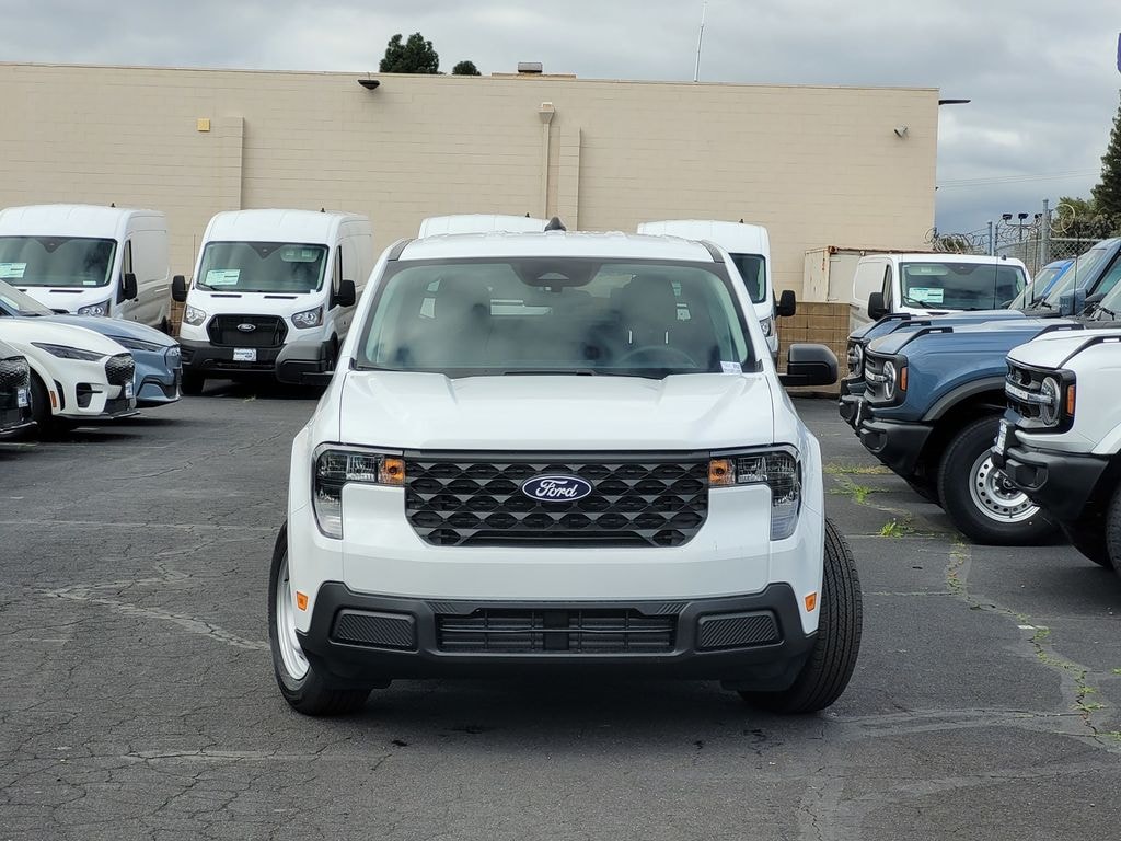 New 2025 Ford Maverick XL Truck SuperCrew