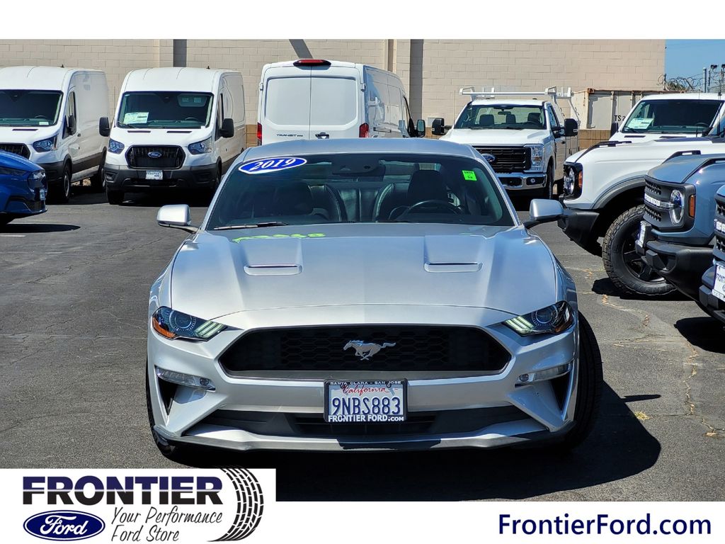 2019 Ford Mustang EcoBoost Premium photo 3