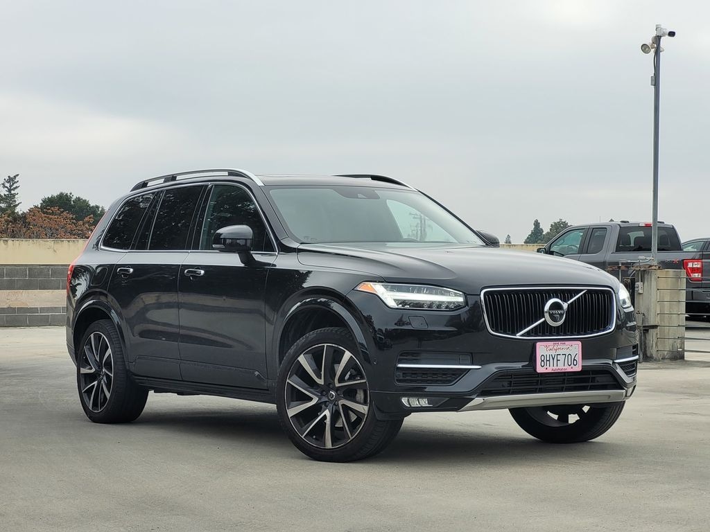 Used 2019 Volvo XC90 T6 Momentum SUV