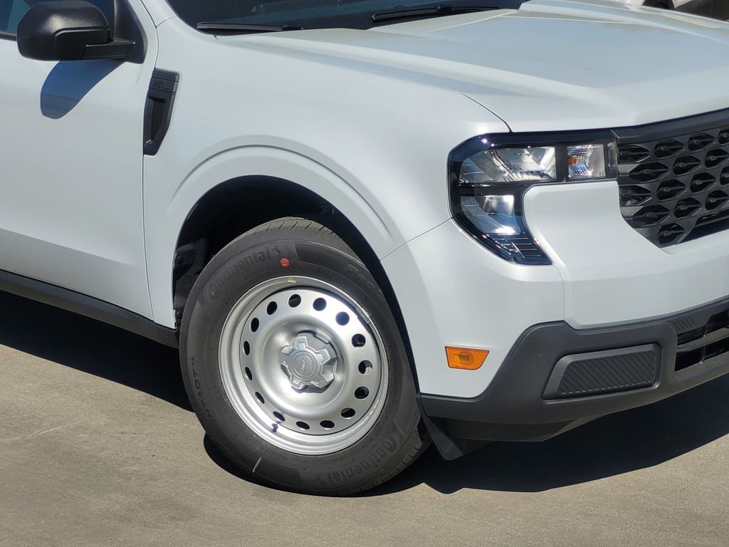 New 2026 Ford Maverick XL Truck SuperCrew