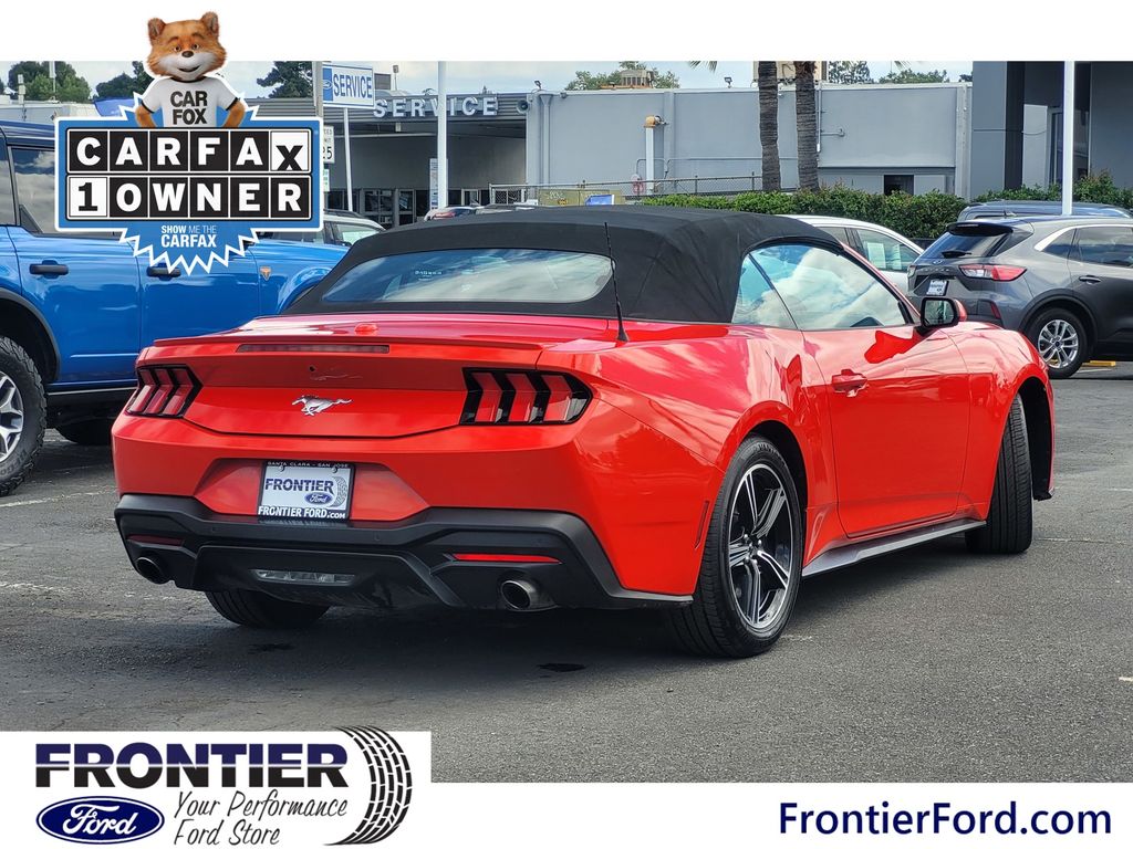 2024 Ford Mustang photo 4