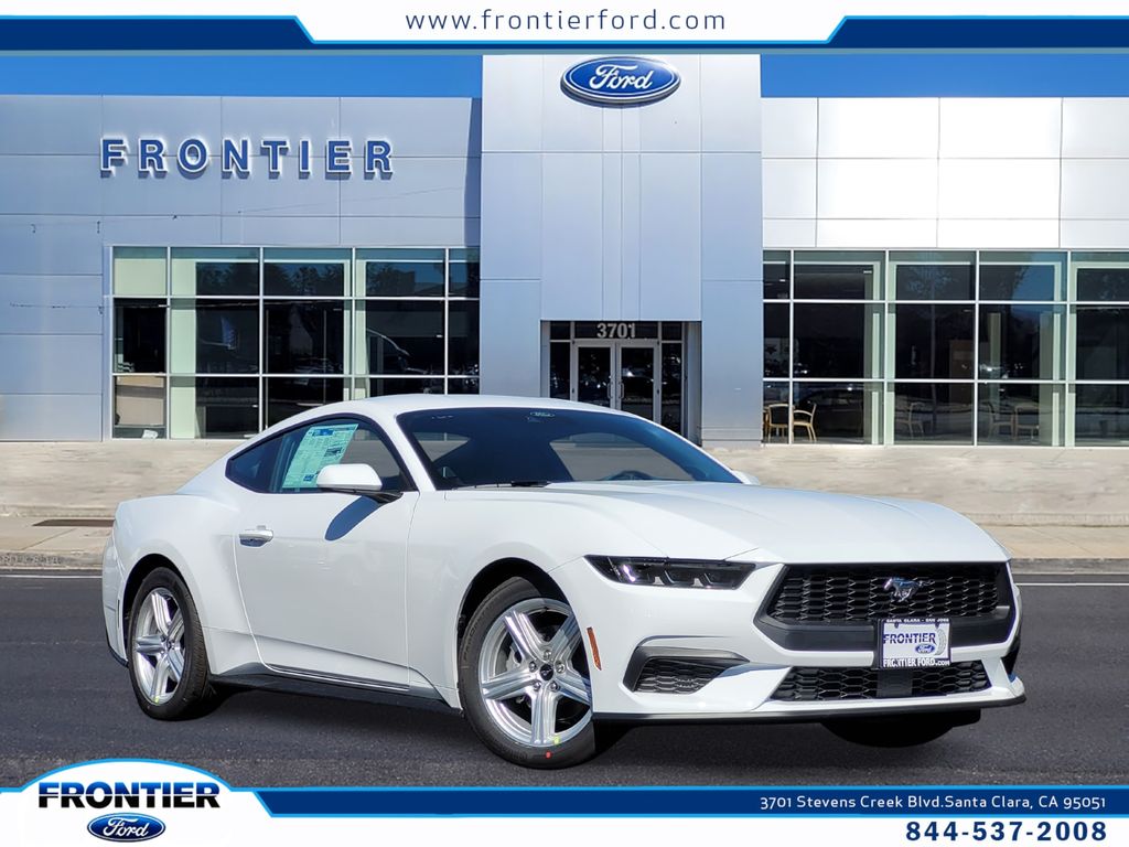 2026 Ford Mustang EcoBoost Fastback's photo
