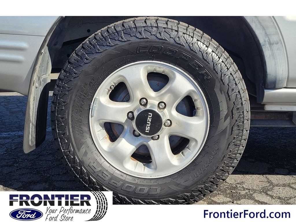 Used 2000 Isuzu Rodeo LS SUV