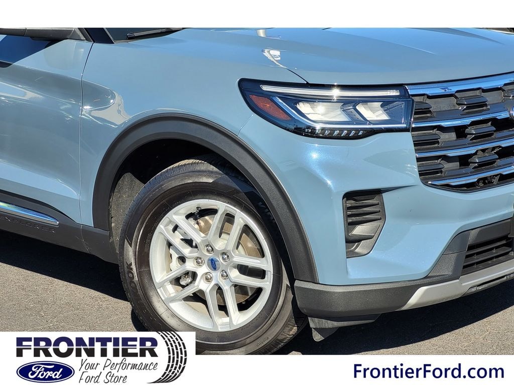 Used 2025 Ford Explorer Active SUV