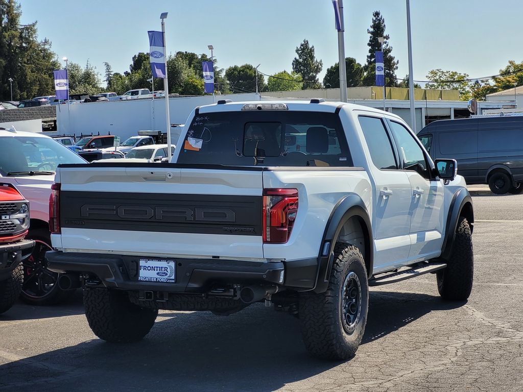 2025 Ford F-150 Raptor photo 4
