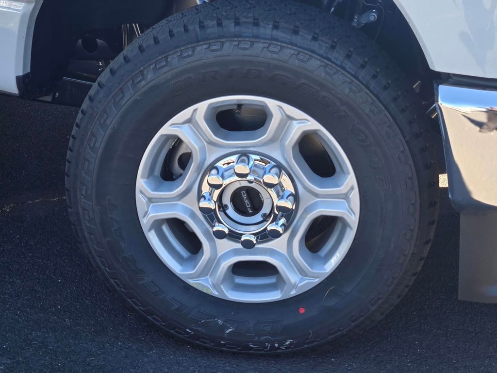 New 2026 Ford Super Duty F-250® XLT Truck Crew Cab
