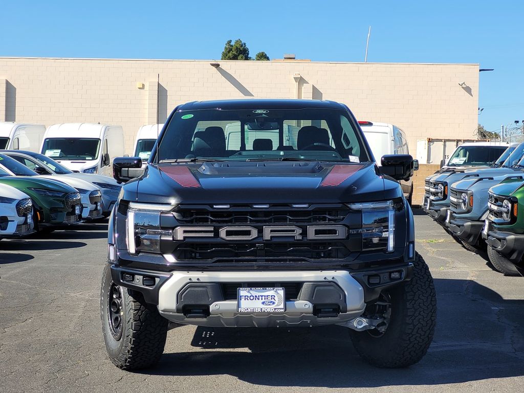 2025 Ford F-150 Raptor photo 2