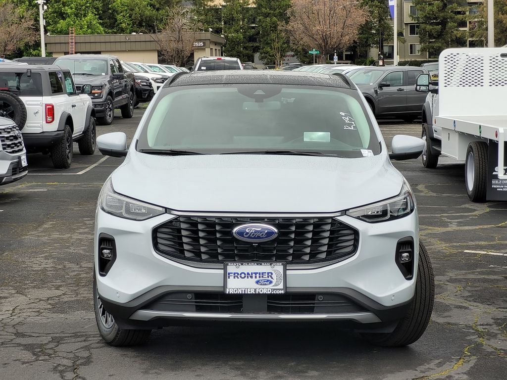 2025 Ford Escape Titanium photo 2