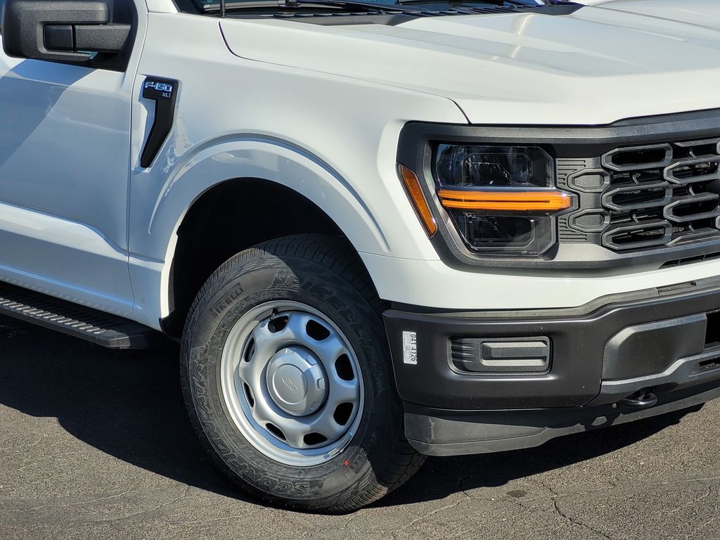 2025 Ford F-150 XL photo 3