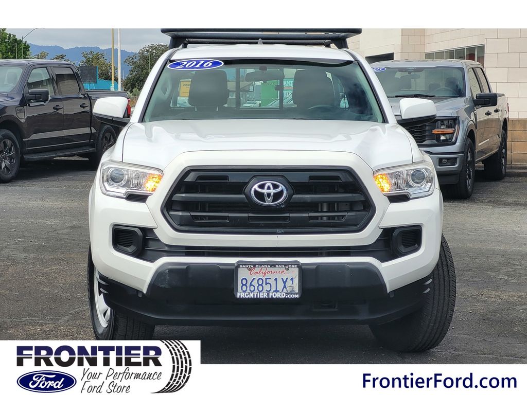 2016 Toyota Tacoma SR photo 2