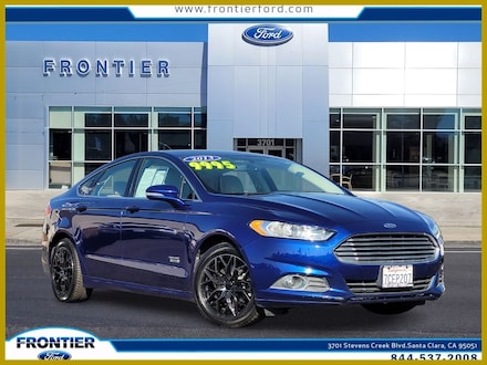 2013 Ford Fusion Energi SE Luxury Sedan