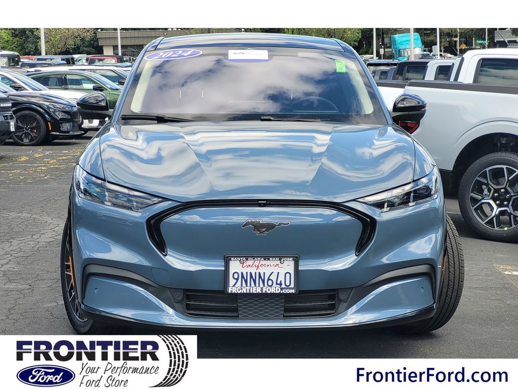 2024 Ford Mustang Mach-E Premium photo 2