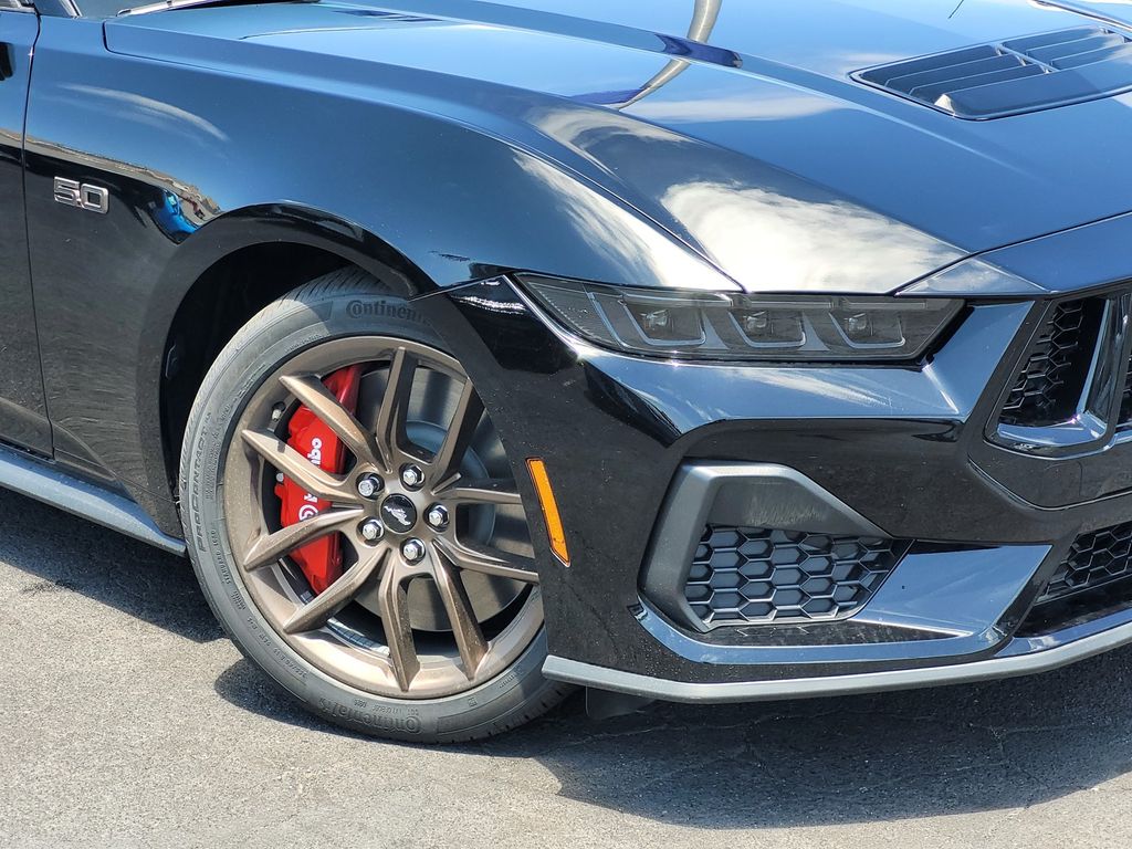 2025 Ford Mustang GT Premium photo 3