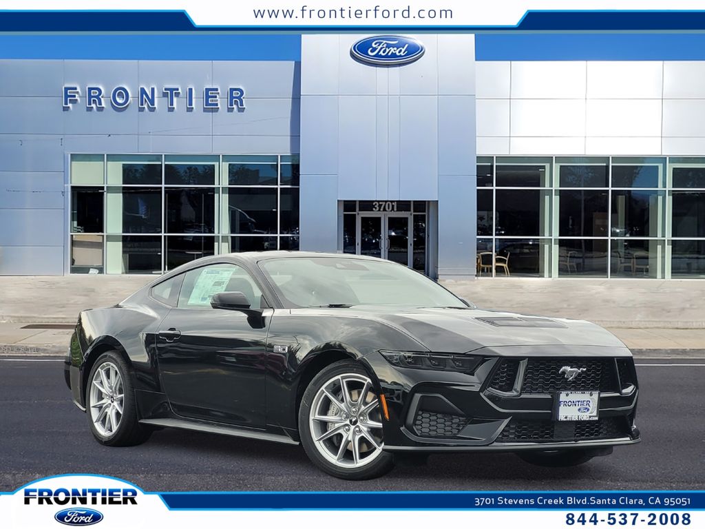 2025 Ford Mustang GT Premium's photo