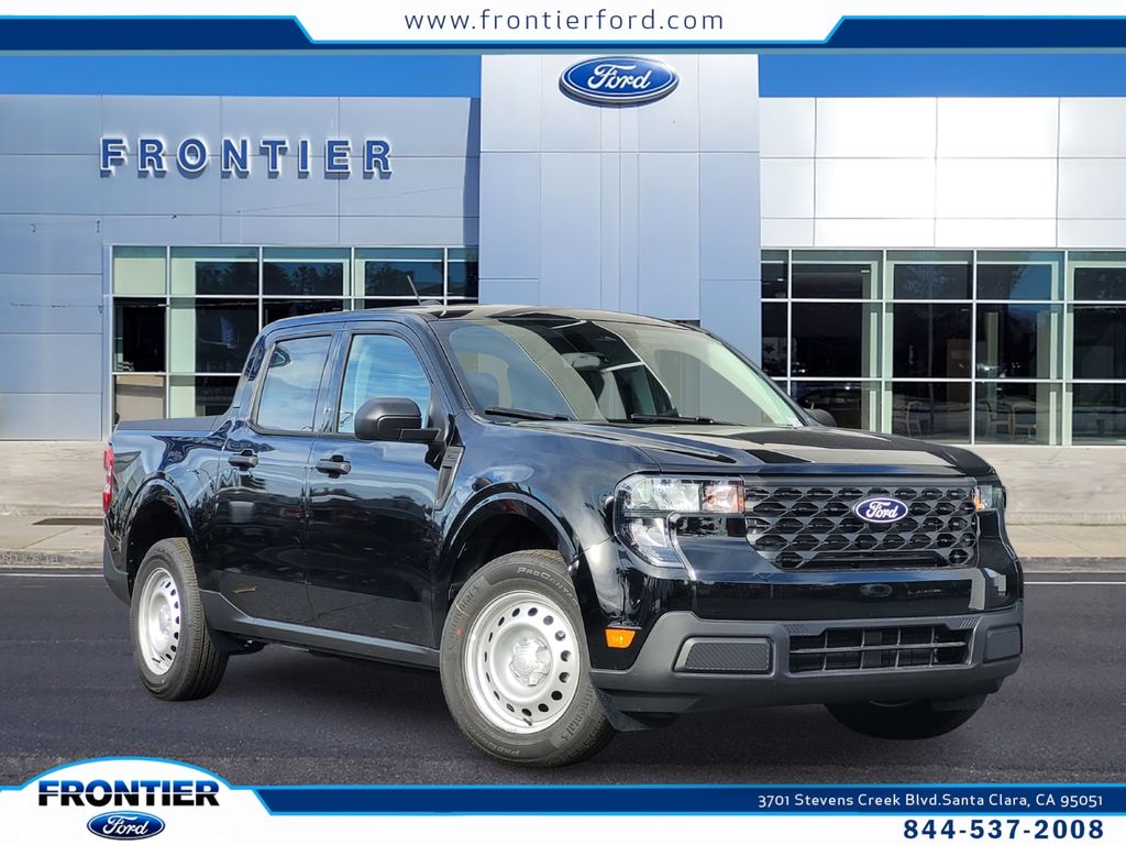 2025 Ford Maverick XL's photo
