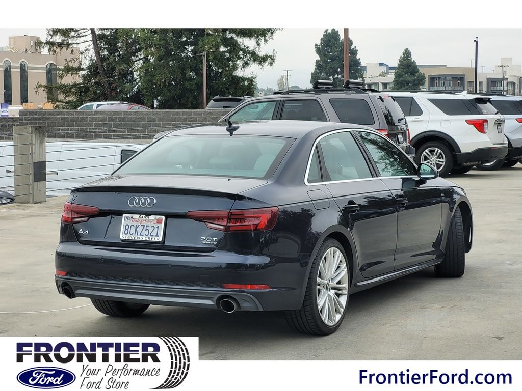 2018 Audi A4 Premium Plus S line Quattro photo 2