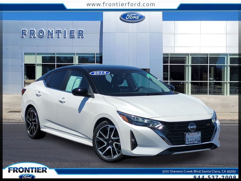 2024 Nissan Sentra SR CVT's photo
