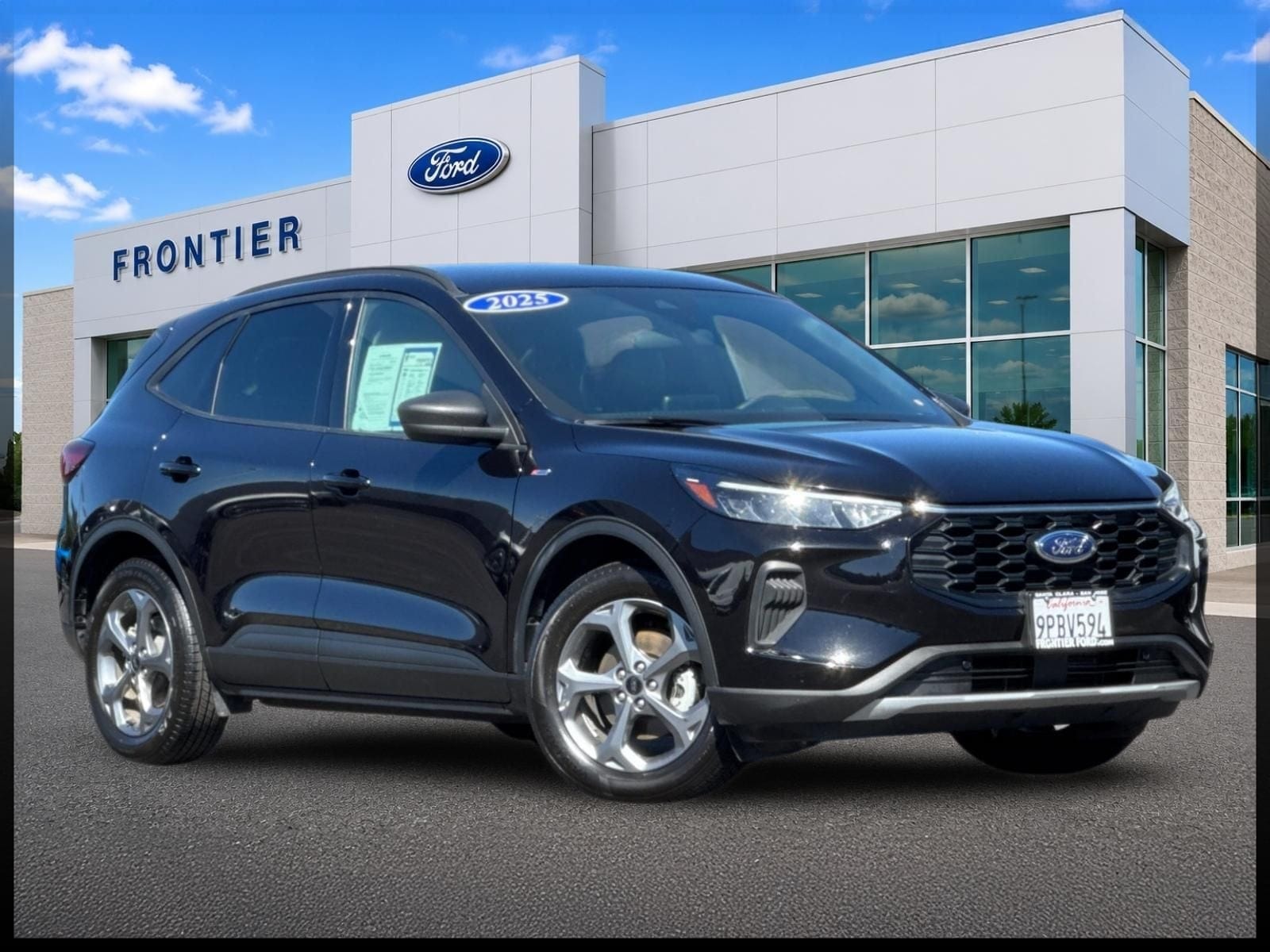 2025 Ford Escape ST-Line