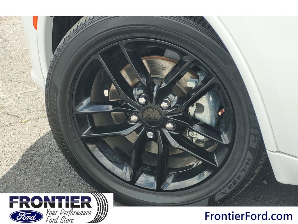 2023 Dodge Durango GT photo 5