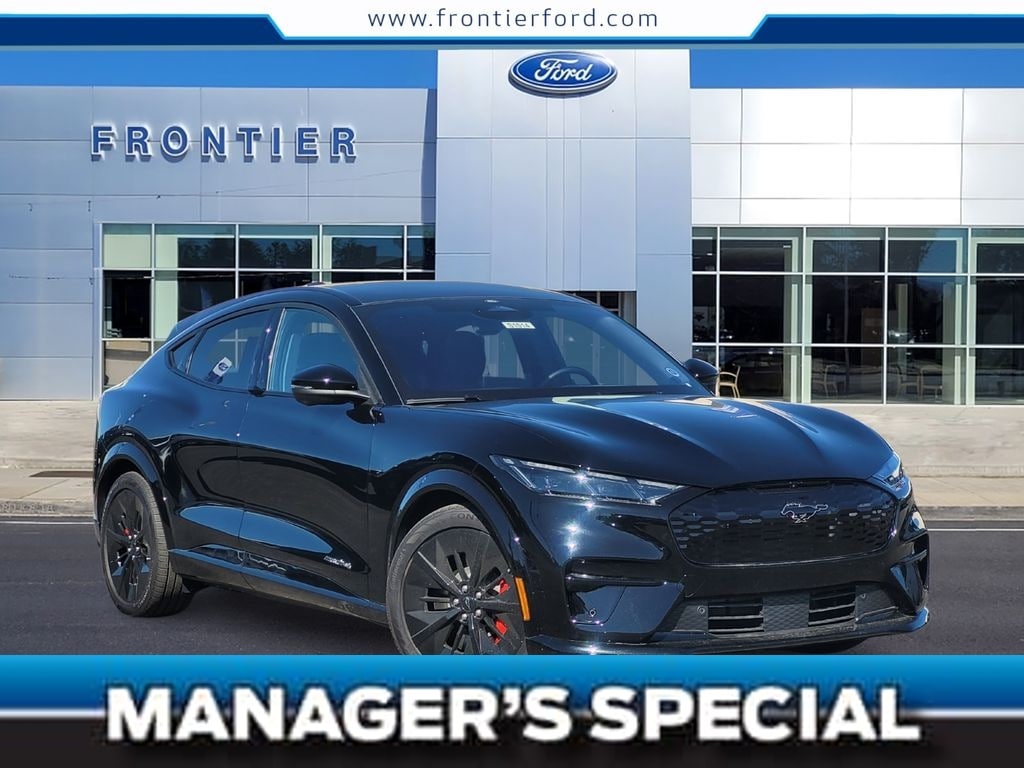 2025 Ford Mustang-Mach-e GT's photo