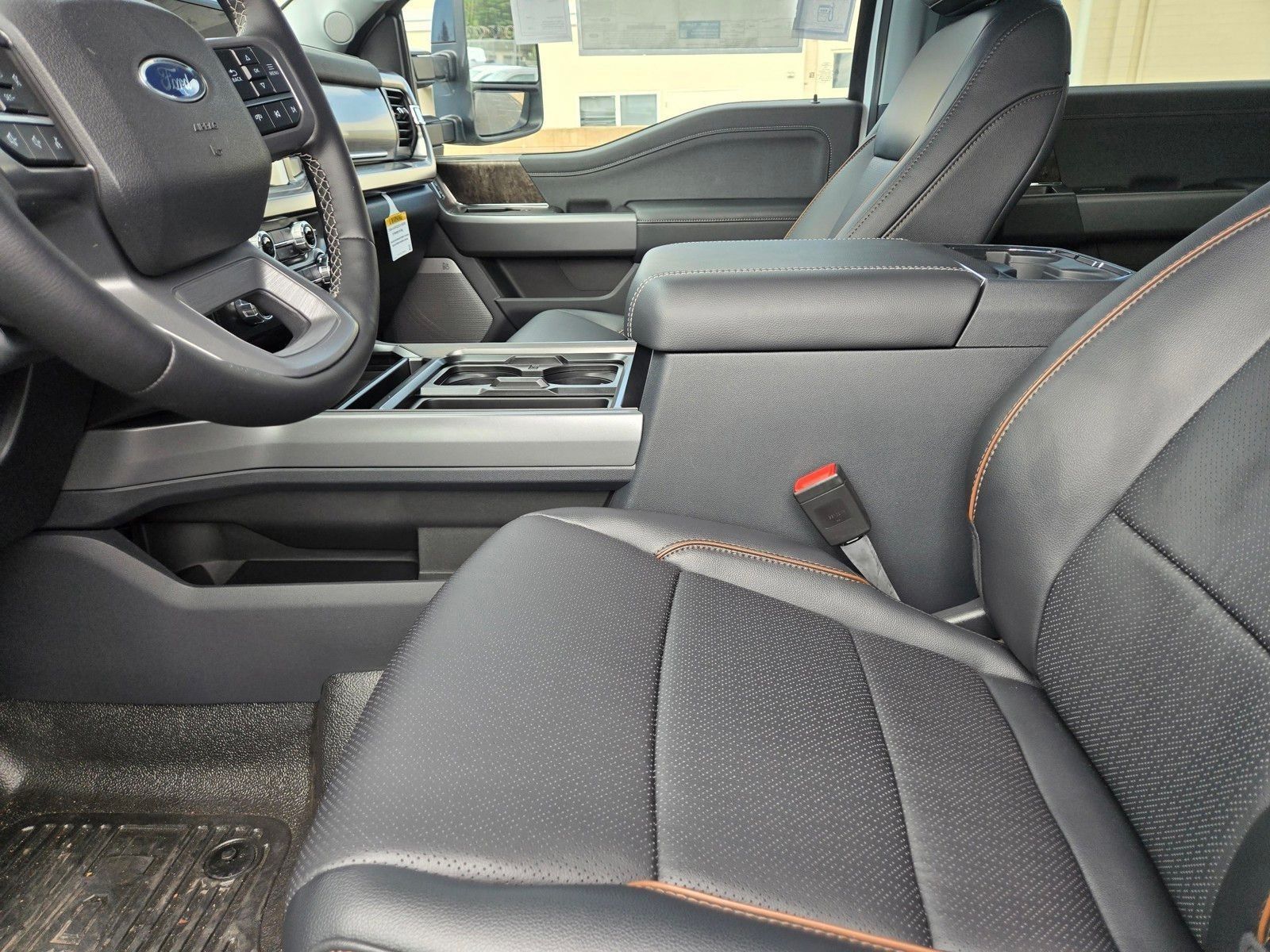 2026 Ford F-350 Super Duty Lariat - Photo 10