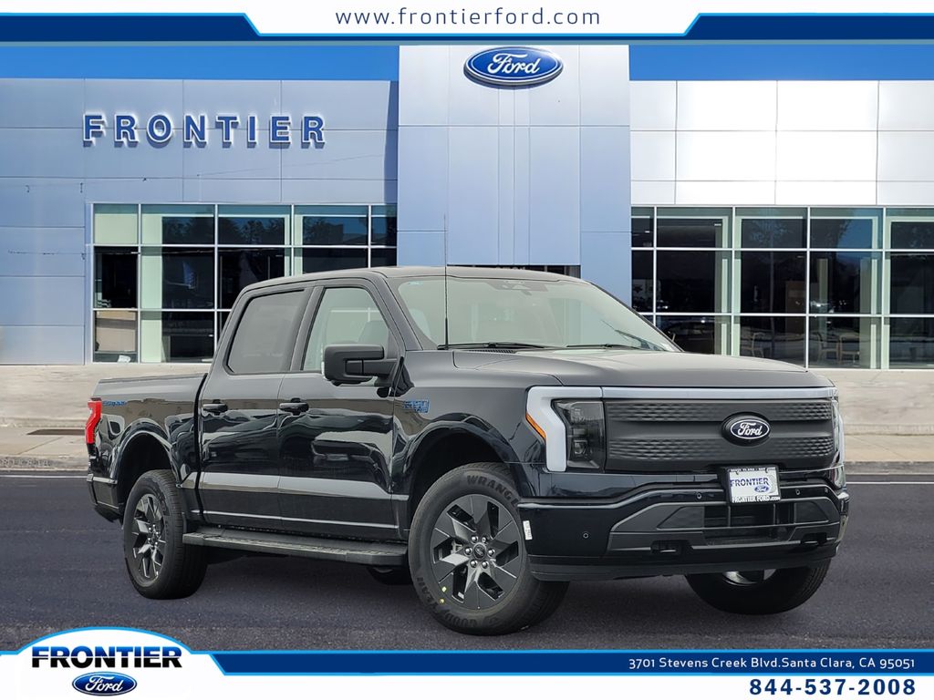 2025 Ford F-150 Lightning Flash's photo