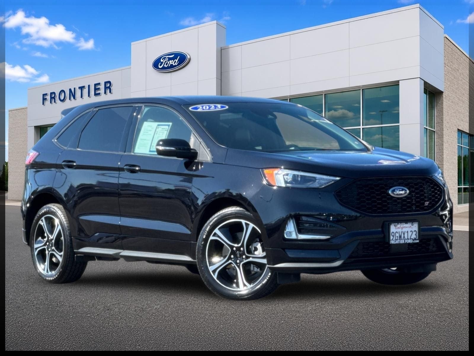  2023 Ford Edge ST AWD   