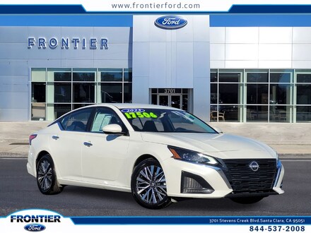 2023 Nissan Altima 2.5 SV Sedan