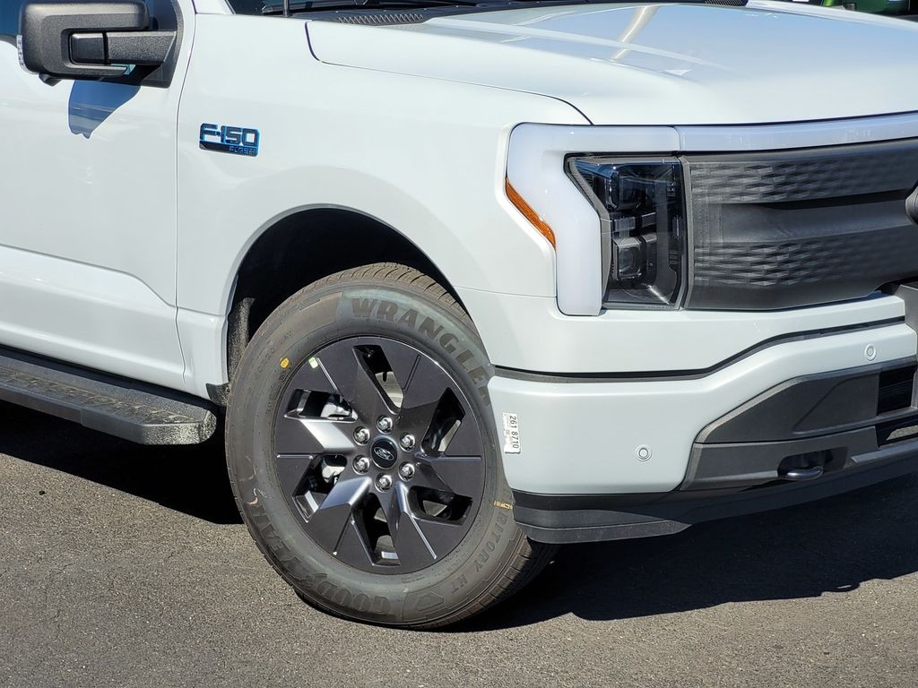 New 2025 Ford F-150 Lightning Flash Truck SuperCrew Cab