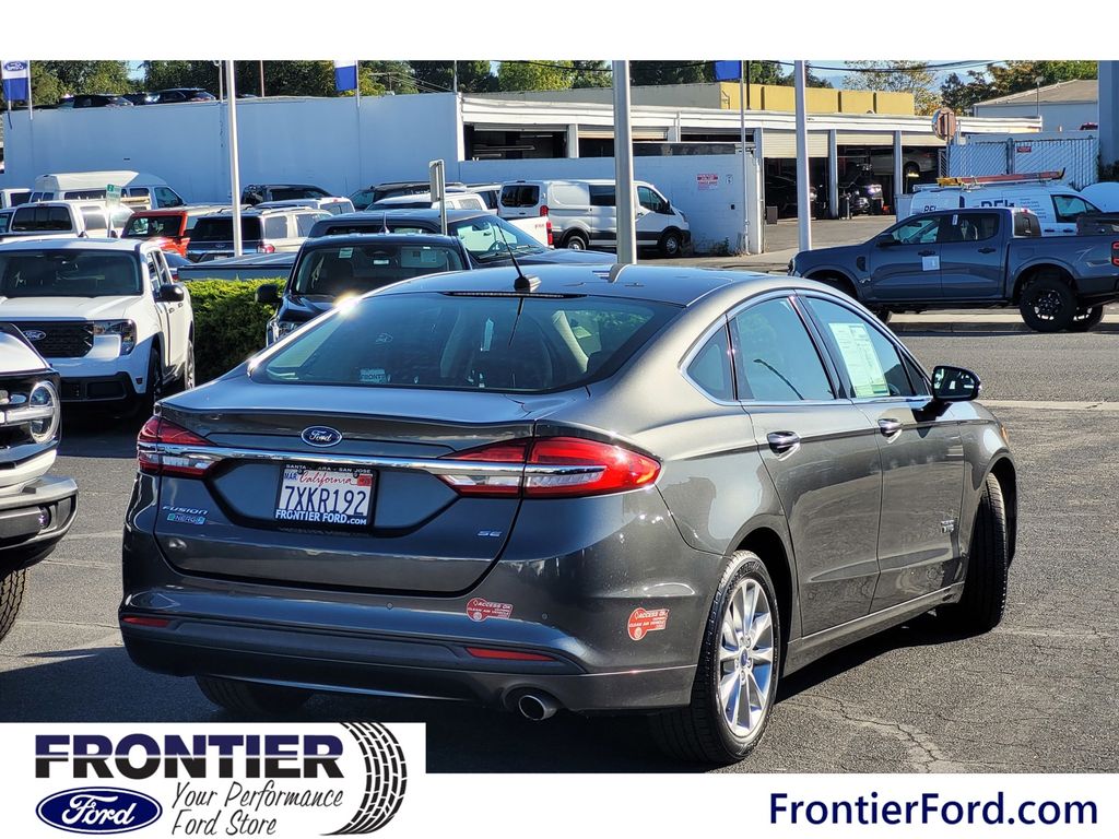 2017 Ford Fusion SE Plug-In Hybrid photo 4