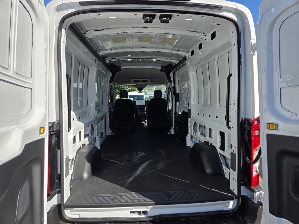 New 2026 Ford Transit-250 Cargo Cargo Van Van Medium Roof Van