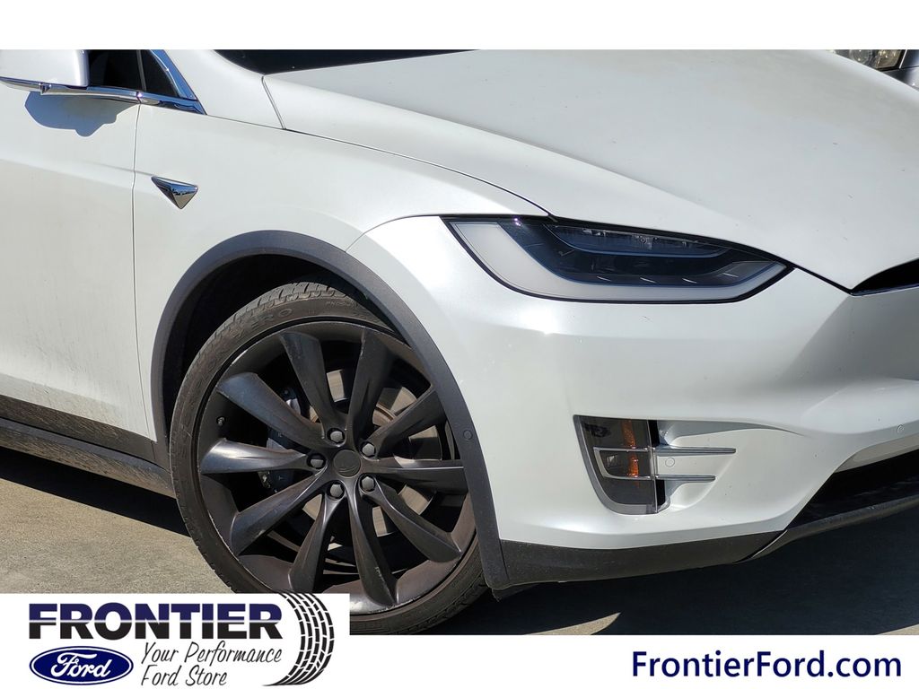 2018 Tesla Model X 100D photo 4