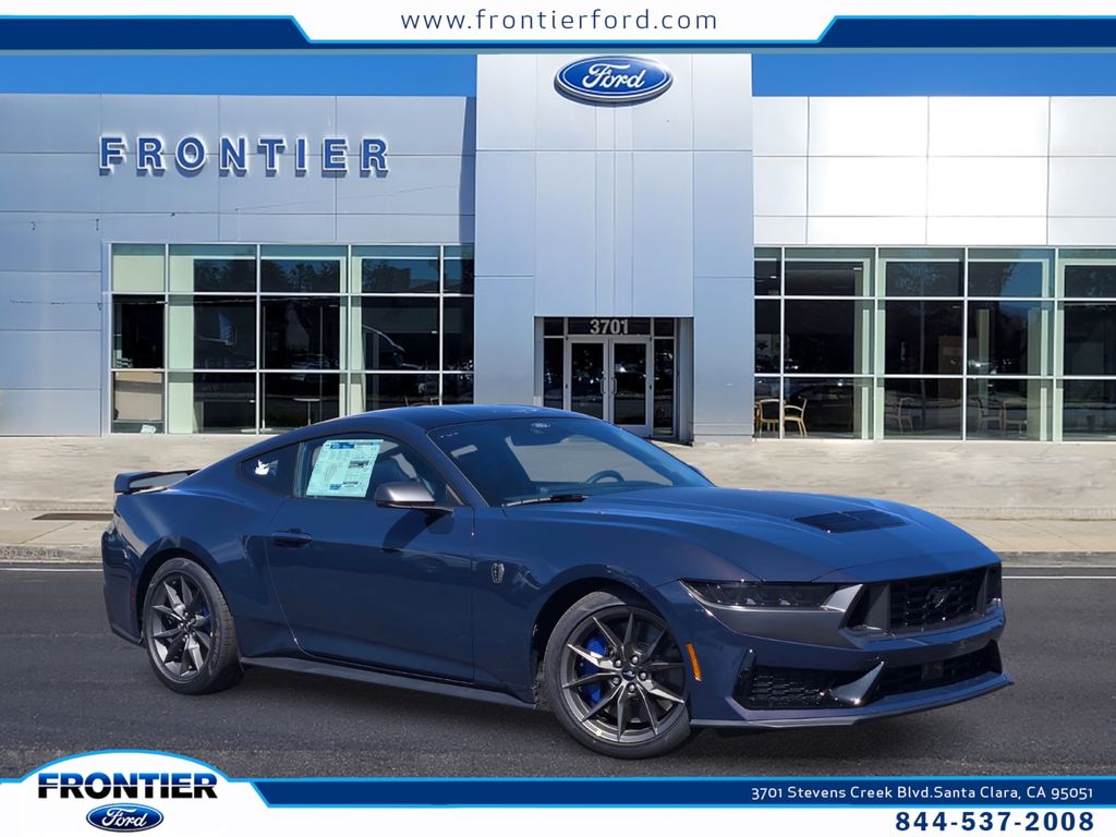 2026 Ford Mustang Dark Horse's photo