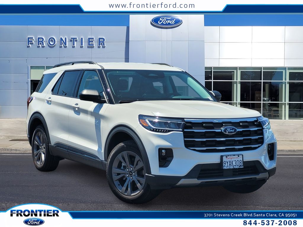 2026 Ford Explorer Active 4WD's photo