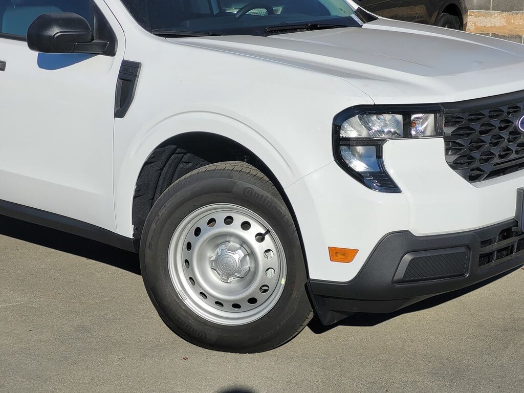 New 2026 Ford Maverick XL Truck SuperCrew