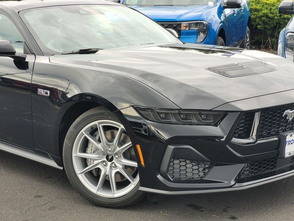 New 2025 Ford Mustang GT Premium Fastback Coupe