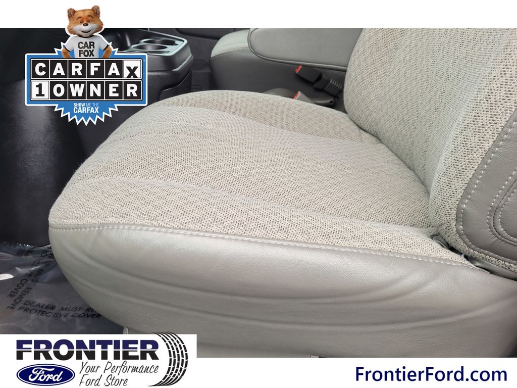 2024 Chevrolet Express Passenger LT - Photo 24