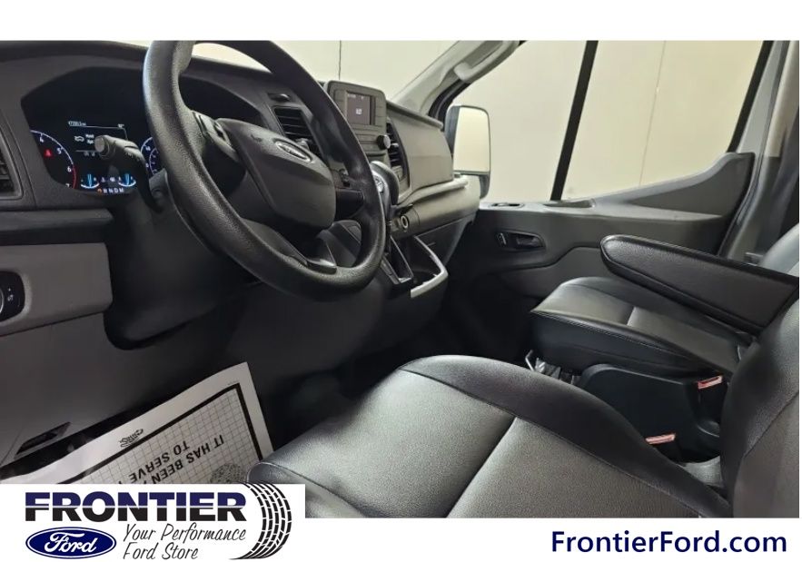 2022 Ford Transit-350 Passenger photo 4