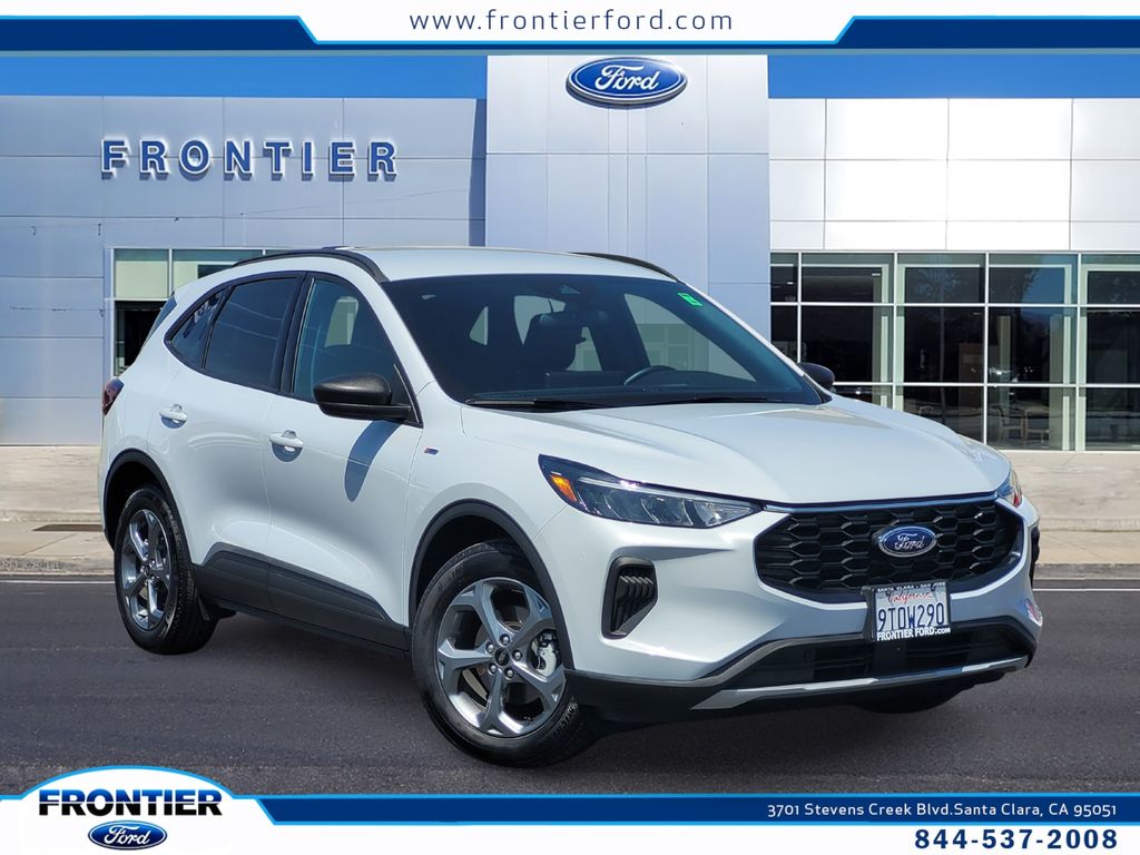 2025 Ford Escape ST-Line FWD's photo