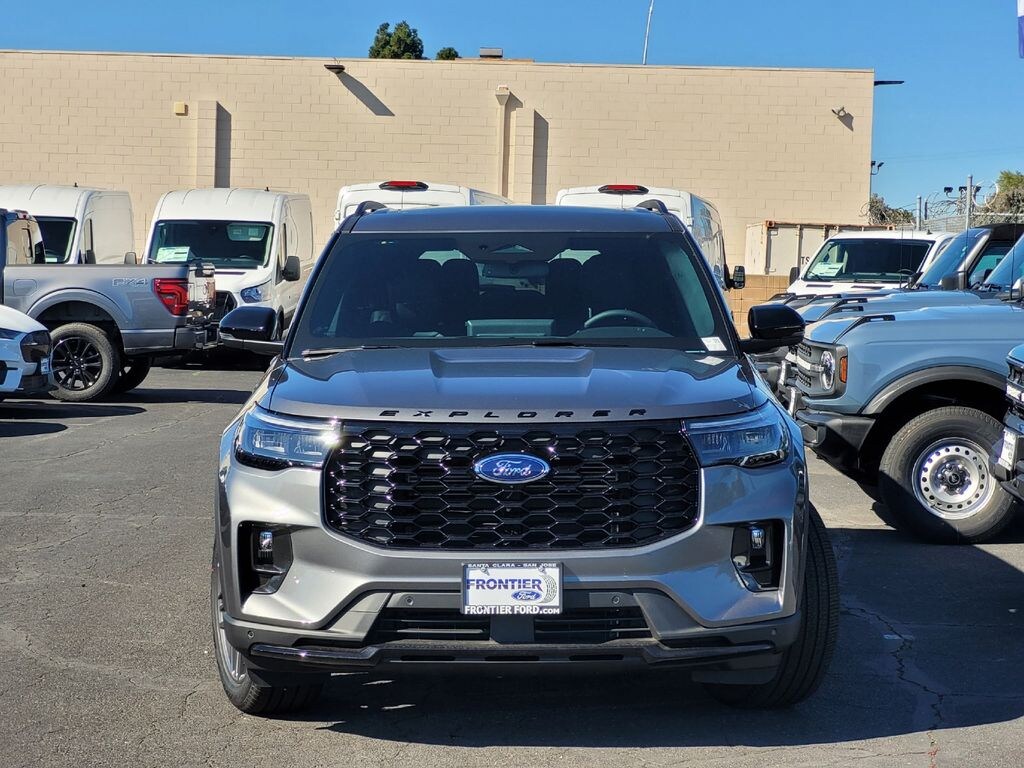 New 2025 Ford Explorer ST-Line SUV