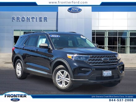 2023 Ford Explorer XLT SUV